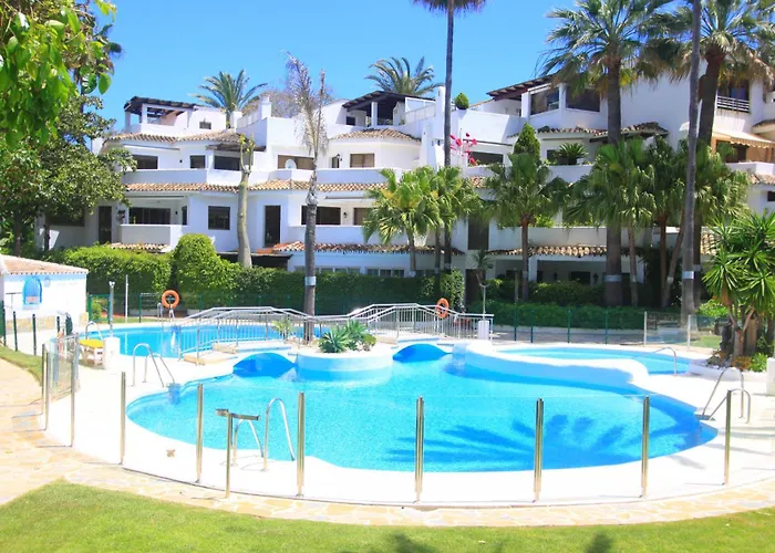 Appartamento 1080 Beachfront Penthouse 3 Floors Jacuzzi 2 Pools Wifi Roof Terrace *