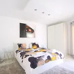 1080 Beachfront Penthouse 3 Floors Jacuzzi 2 Pools Wifi Roof Terrace Appartement *