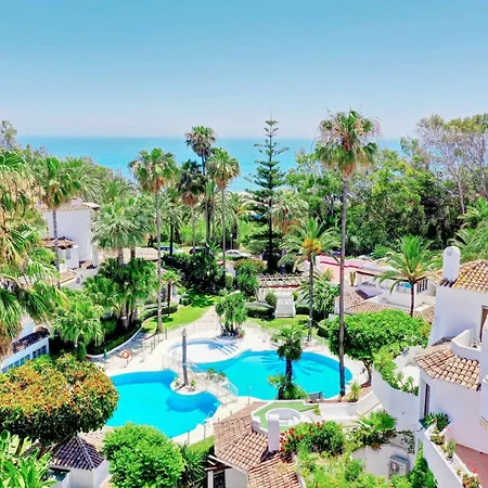1080 Beachfront Penthouse 3 Floors Jacuzzi 2 Pools Wifi Roof Terrace