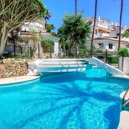 1080 Beachfront Penthouse 3 Floors Jacuzzi 2 Pools Wifi Roof Terrace Apartman