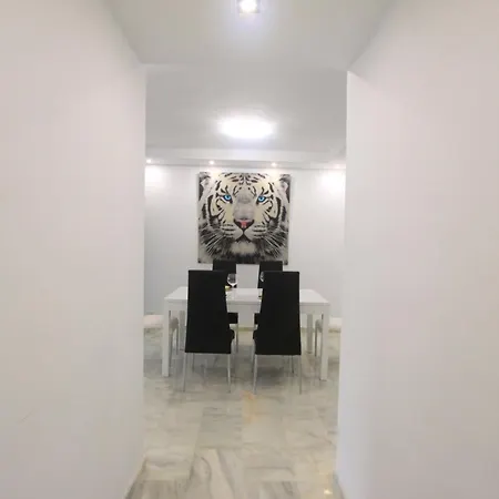 1080 Beachfront Penthouse 3 Floors Jacuzzi 2 Pools Wifi Roof Terrace Apartman *