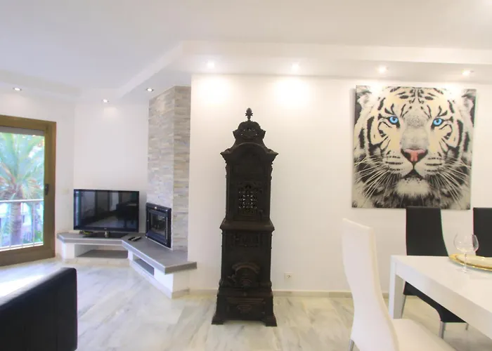 1080 Beachfront Penthouse 3 Floors Jacuzzi 2 Pools Wifi Roof Terrace Διαμέρισμα