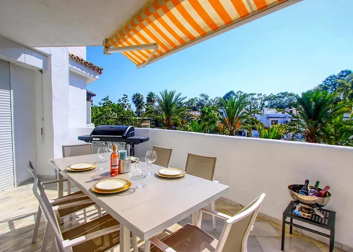 1080 Beachfront Penthouse 3 Floors Jacuzzi 2 Pools Wifi Roof Terrace Διαμέρισμα